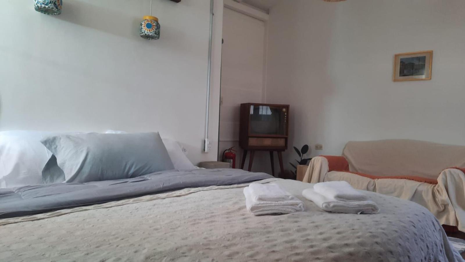Caminito B&B Un Hospedaje Unico En La Boca Con Vista A Caminito Buenos Aires Eksteriør billede